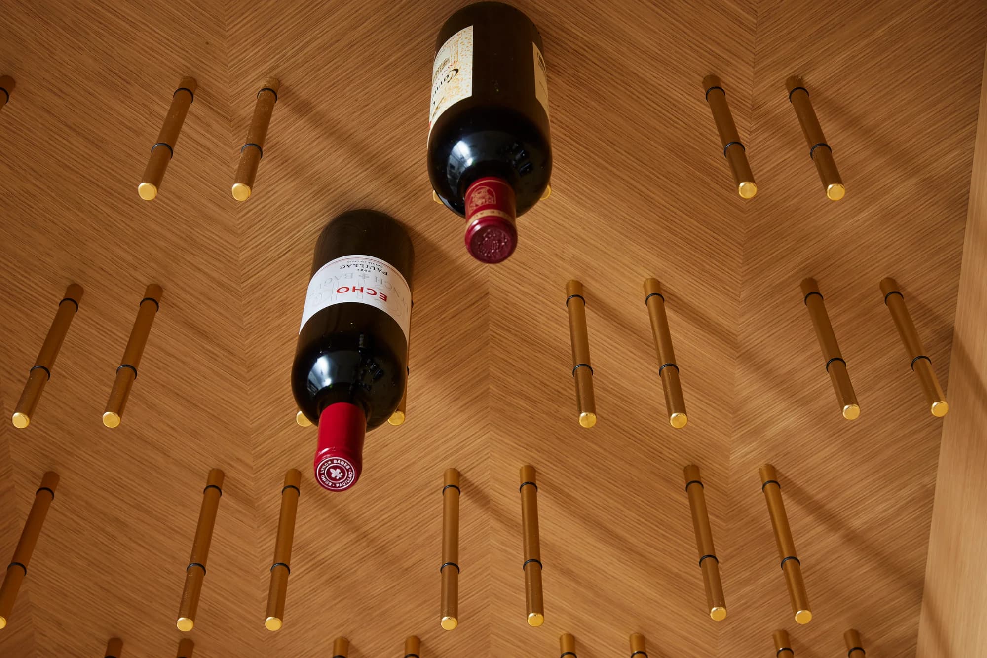 landscape 3x2 proj1 bar wine storage 058