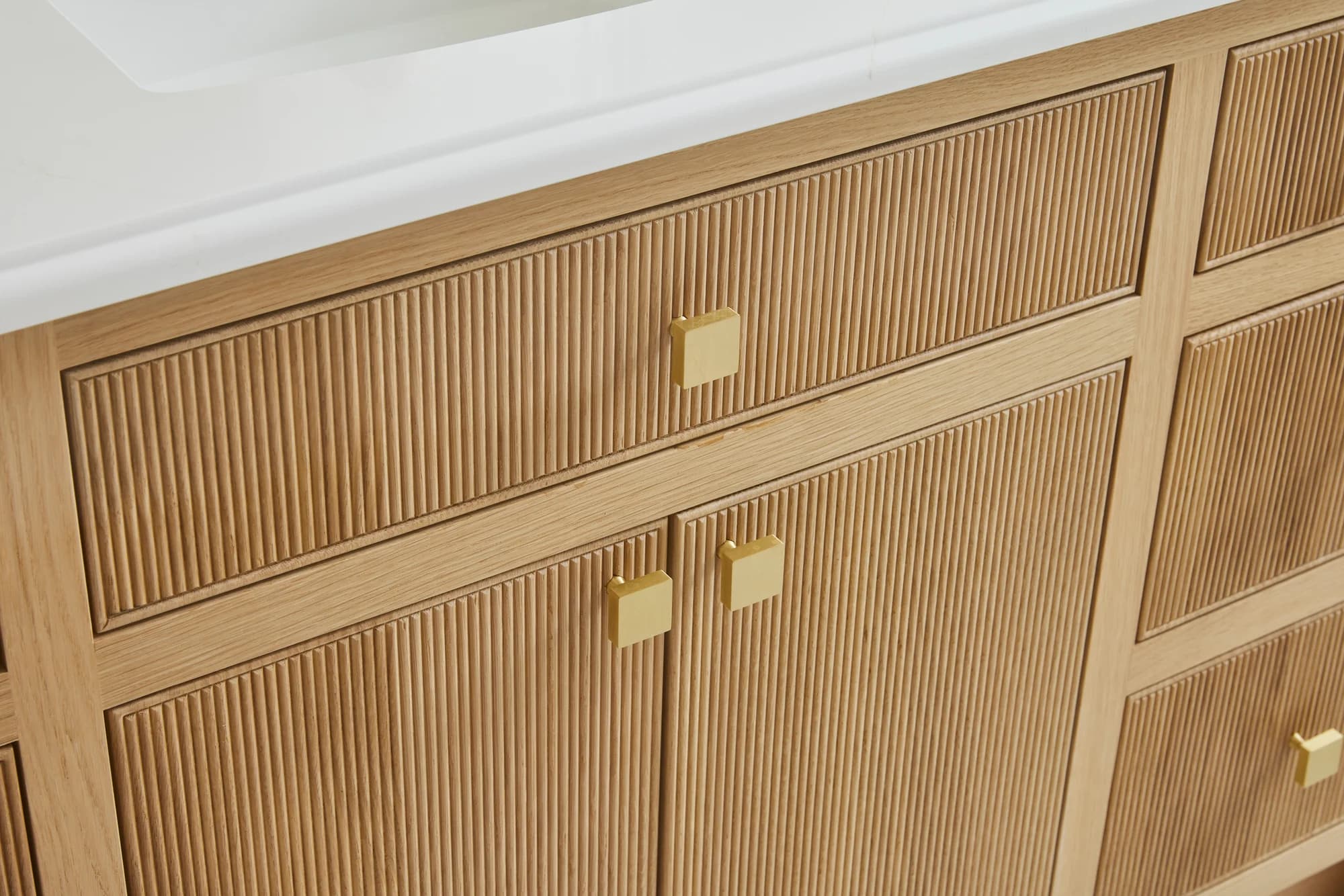 landscape 3x2 proj1 bathroom fluted vanity 049