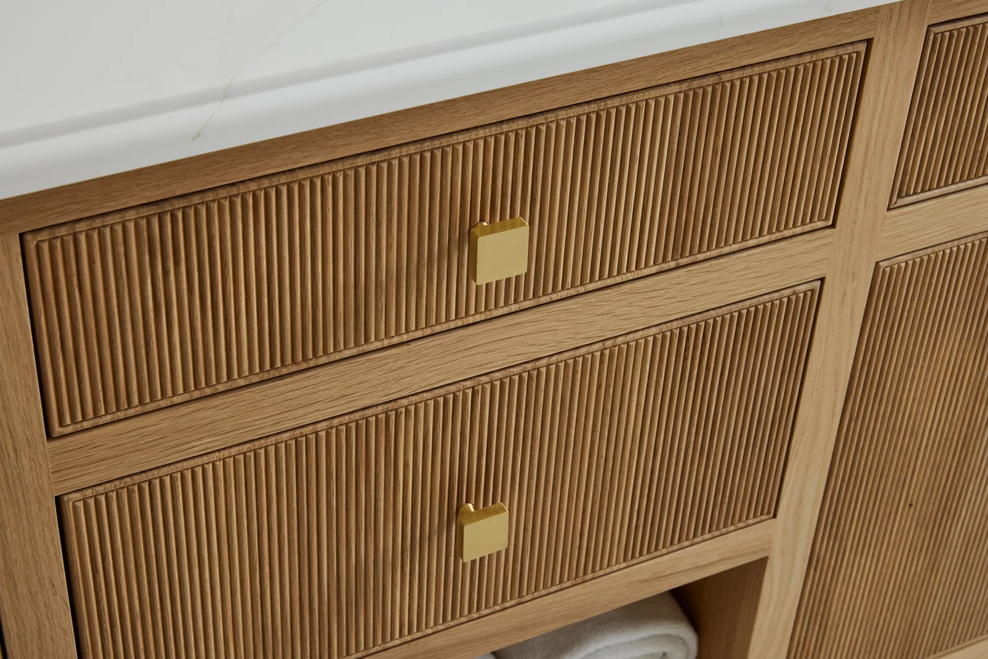 landscape 3x2 proj1 bathroom fluted vanity 051