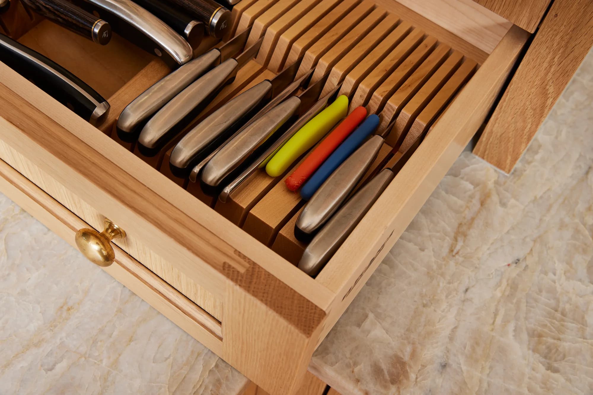landscape 3x2 proj2 kitchen knife block drawer 023