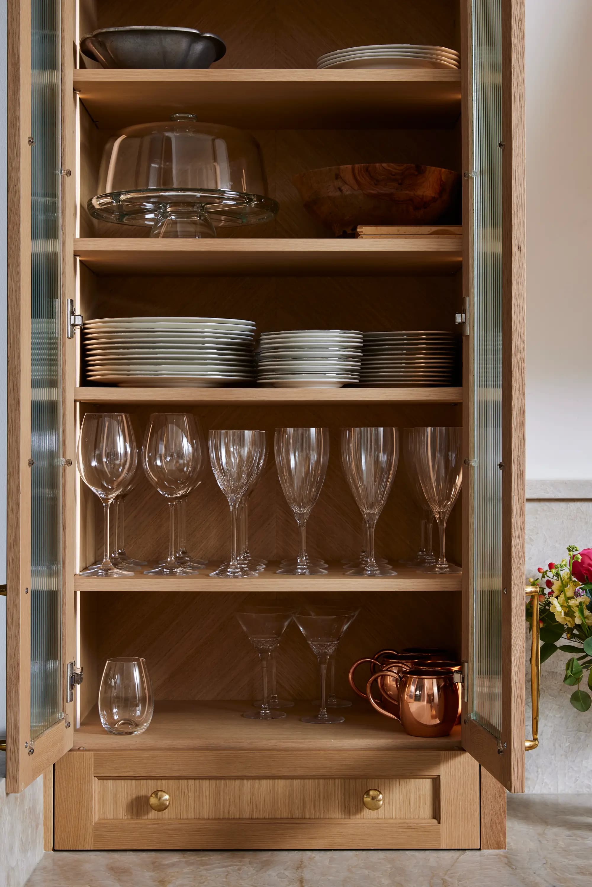 portrait 2x3 proj2 kitchen lighted display cabinet 015